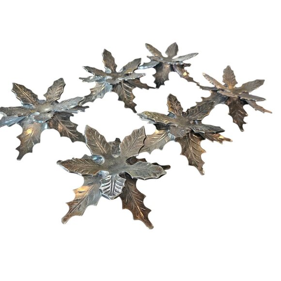 VTG Brass Christmas Candle Holders Holly Poinsetta Handcrafted India Set Of 6 - Picture 4 of 14